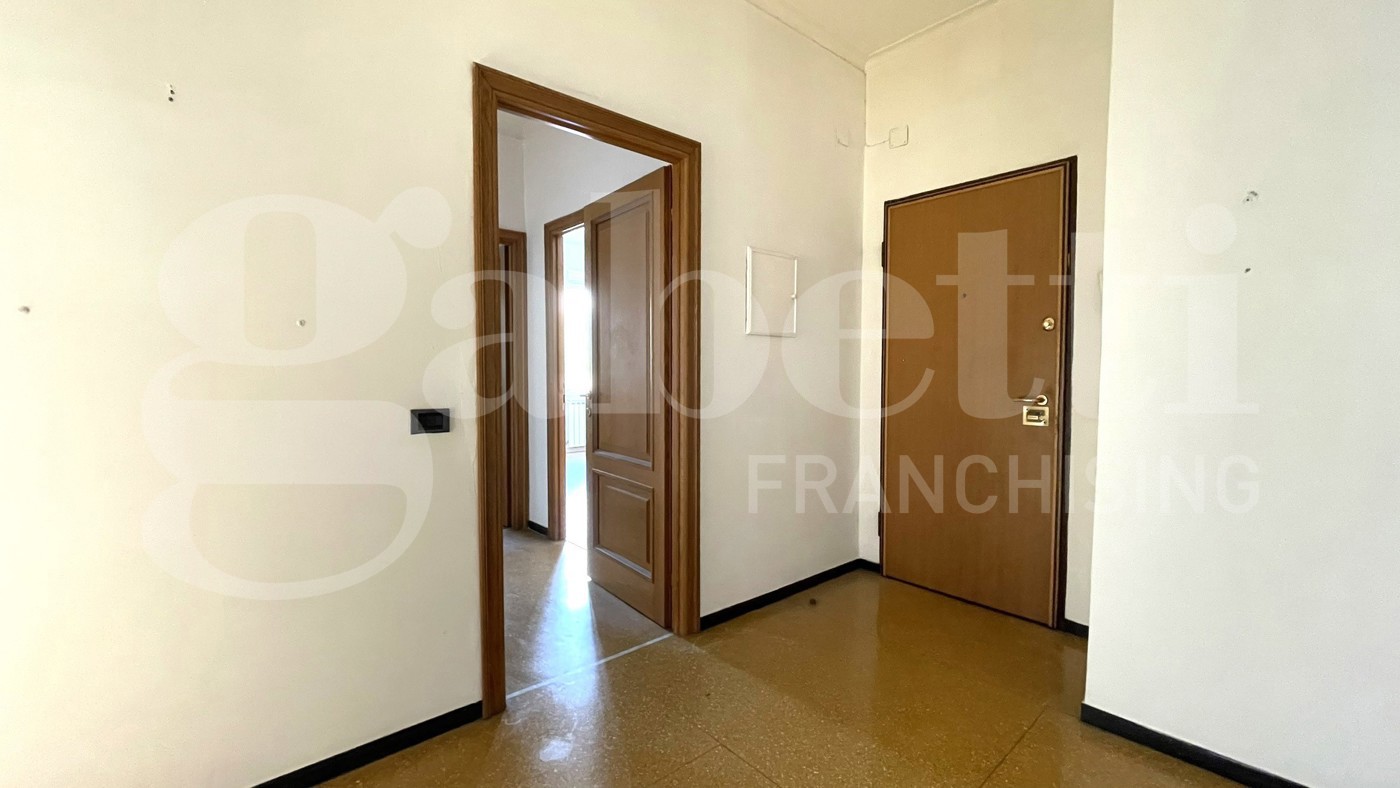 Quadrilocale in vendita a Genova