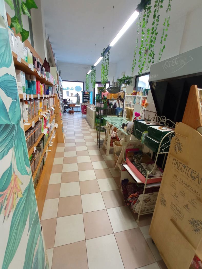 Negozio in vendita a Legnago