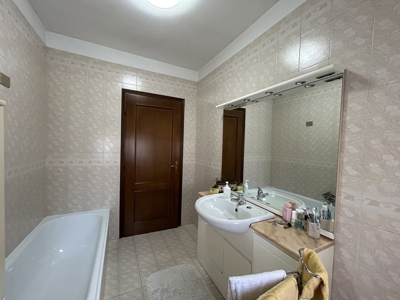 Casa indipendente con giardino a Boschi Sant'Anna