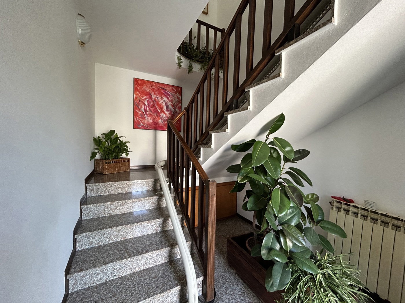 Casa indipendente con giardino a Boschi Sant'Anna