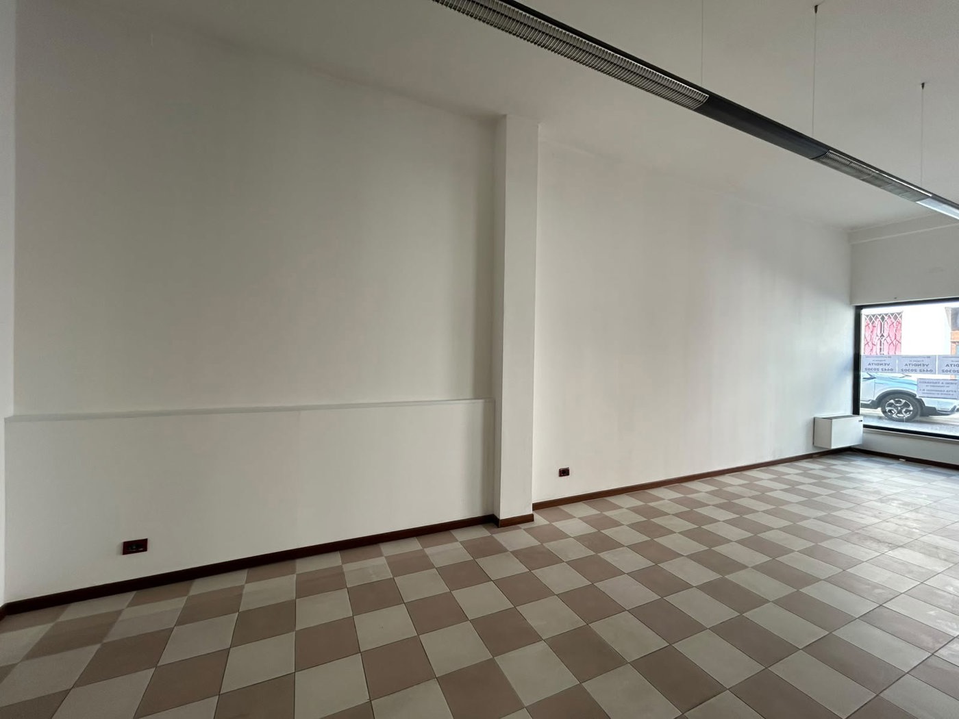 Negozio in vendita a Legnago