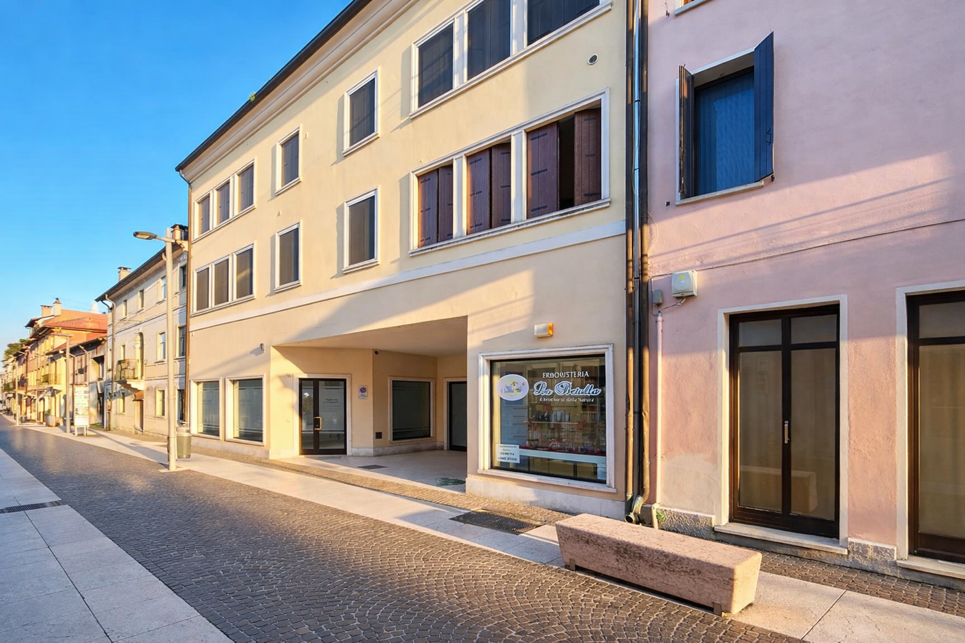Negozio in vendita a Legnago