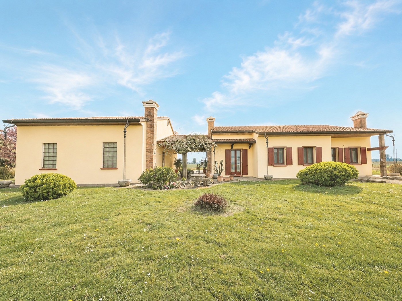 Villa con giardino a Legnago