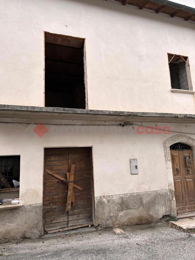 Casa indipendente in vendita a Avezzano