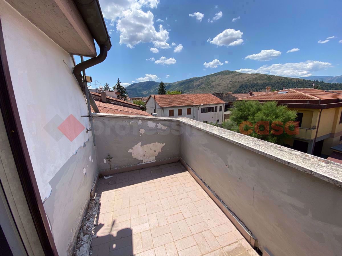 Casa indipendente in affitto a Scurcola Marsicana