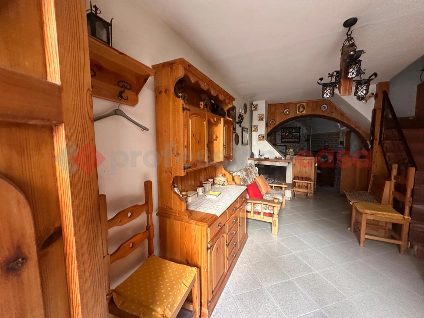 Casa indipendente in vendita a Villetta Barrea