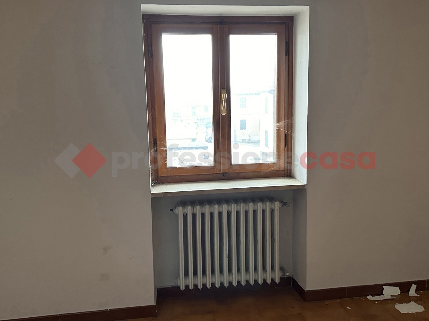 Casa indipendente con box a Avezzano