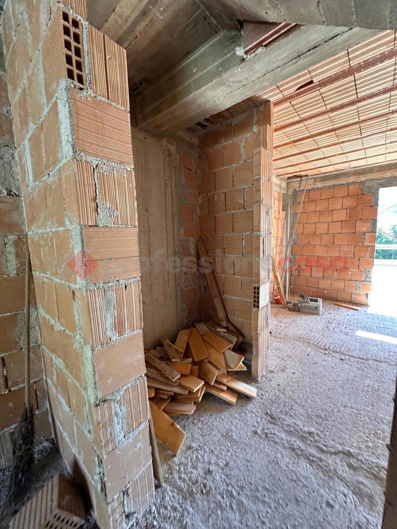 Trilocale nuovo a Pescasseroli