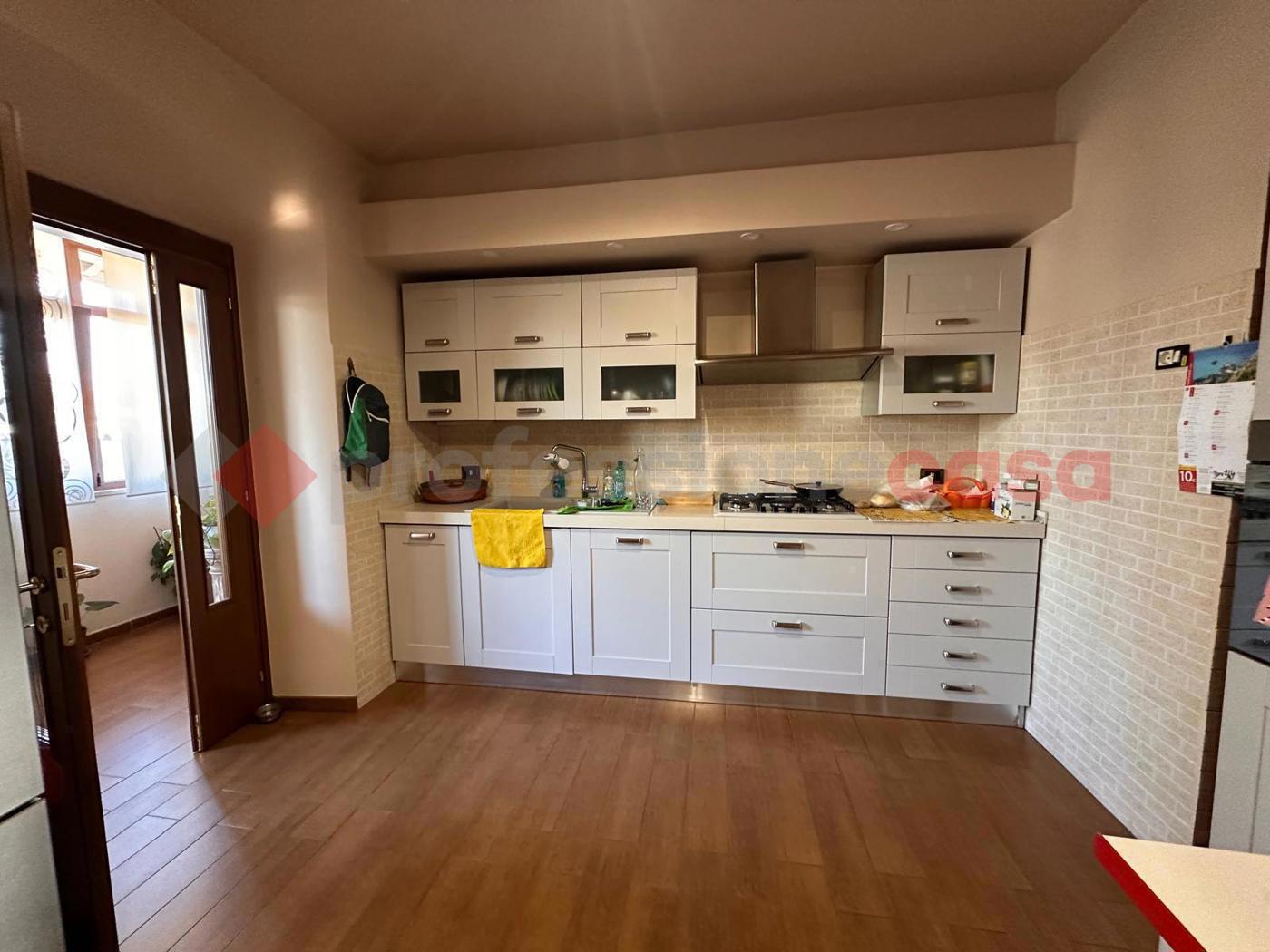 Casa indipendente con box a Avezzano