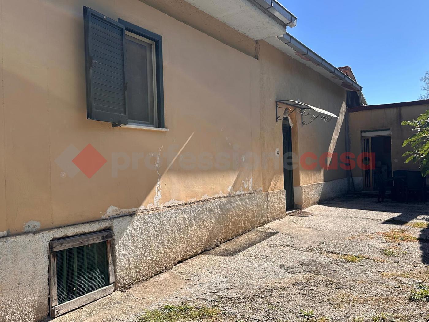 Casa indipendente in vendita a Avezzano