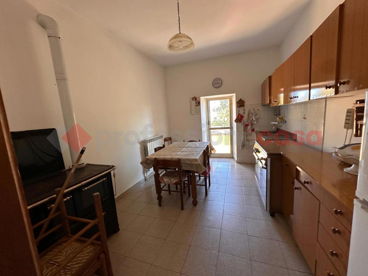 Casa indipendente in vendita a Avezzano