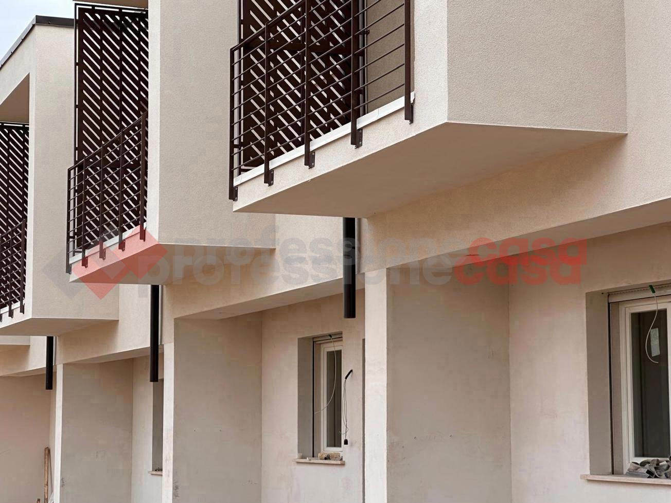 Villa Bifamiliare con giardino a Avezzano