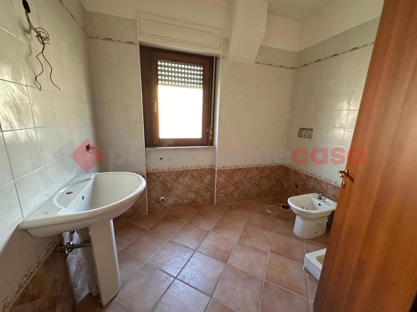 Trilocale con giardino a Avezzano