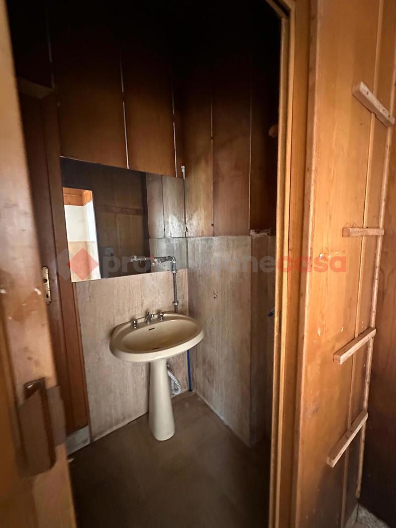 Negozio in vendita a Avezzano