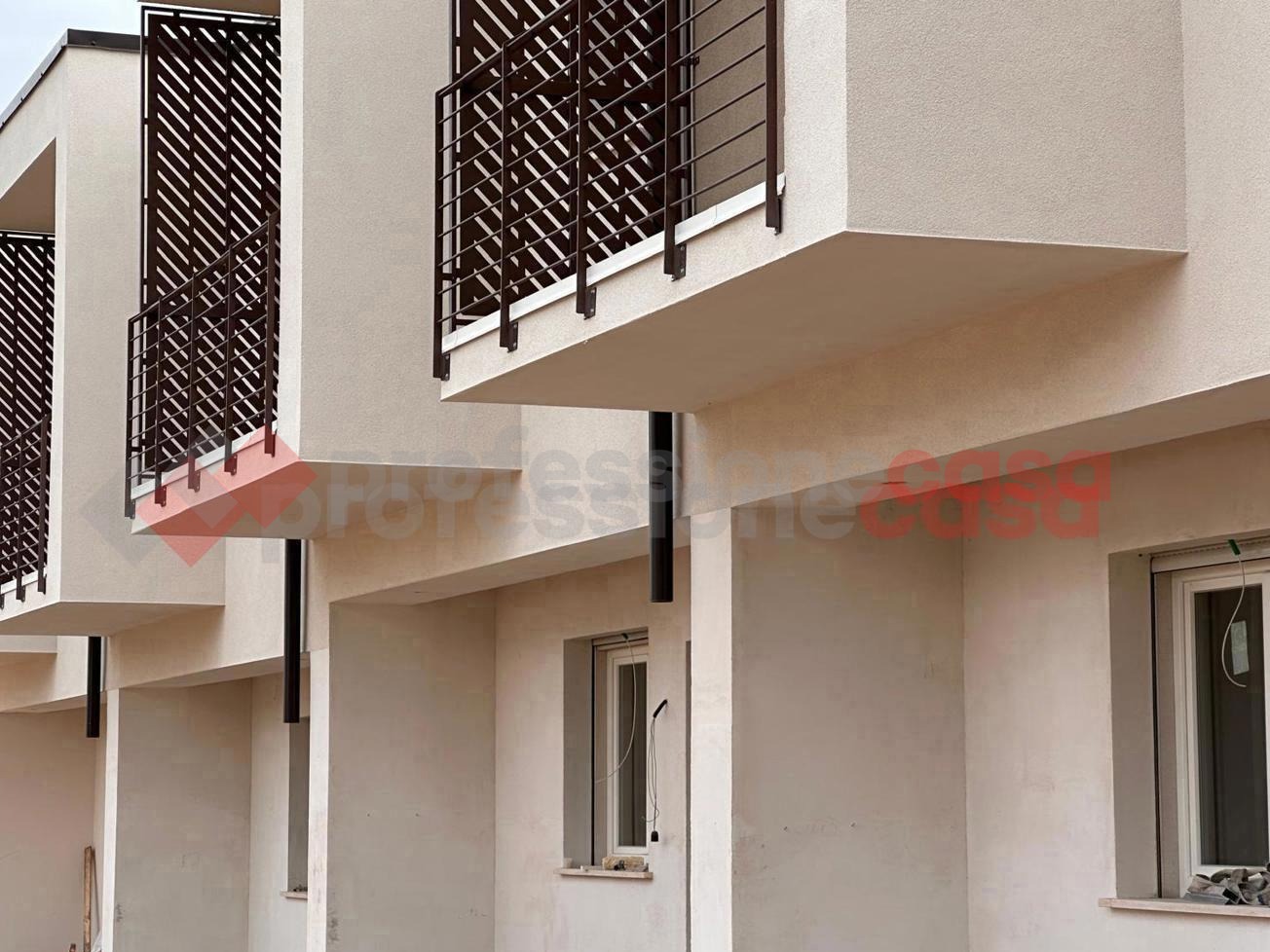 Villa Bifamiliare con giardino a Avezzano