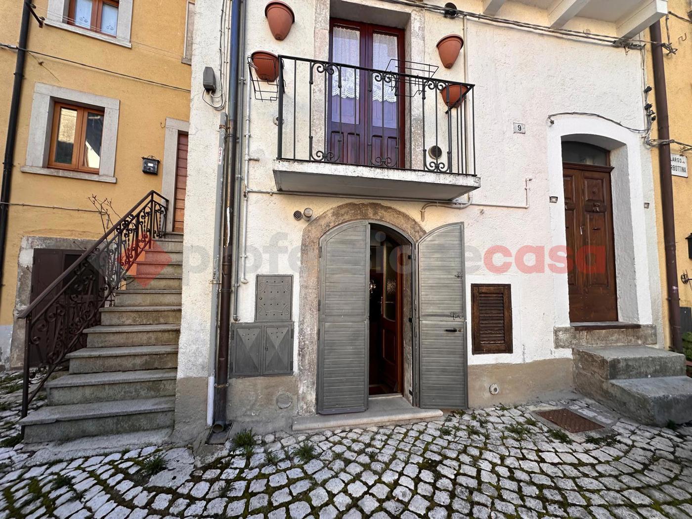 Bilocale in vendita a Pescasseroli