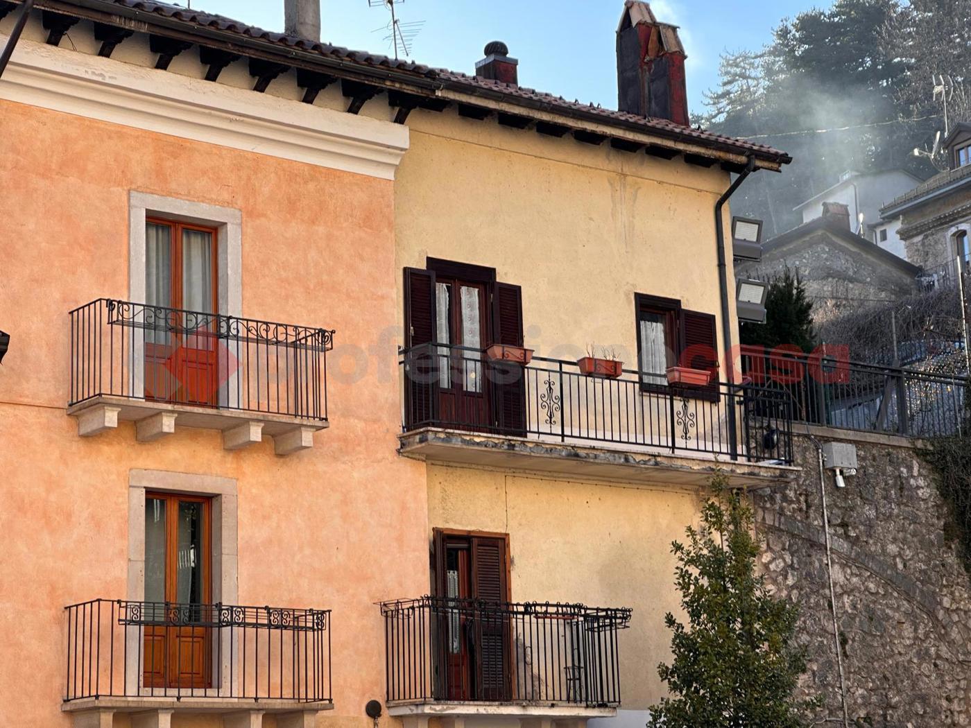 Trilocale in vendita a Pescasseroli