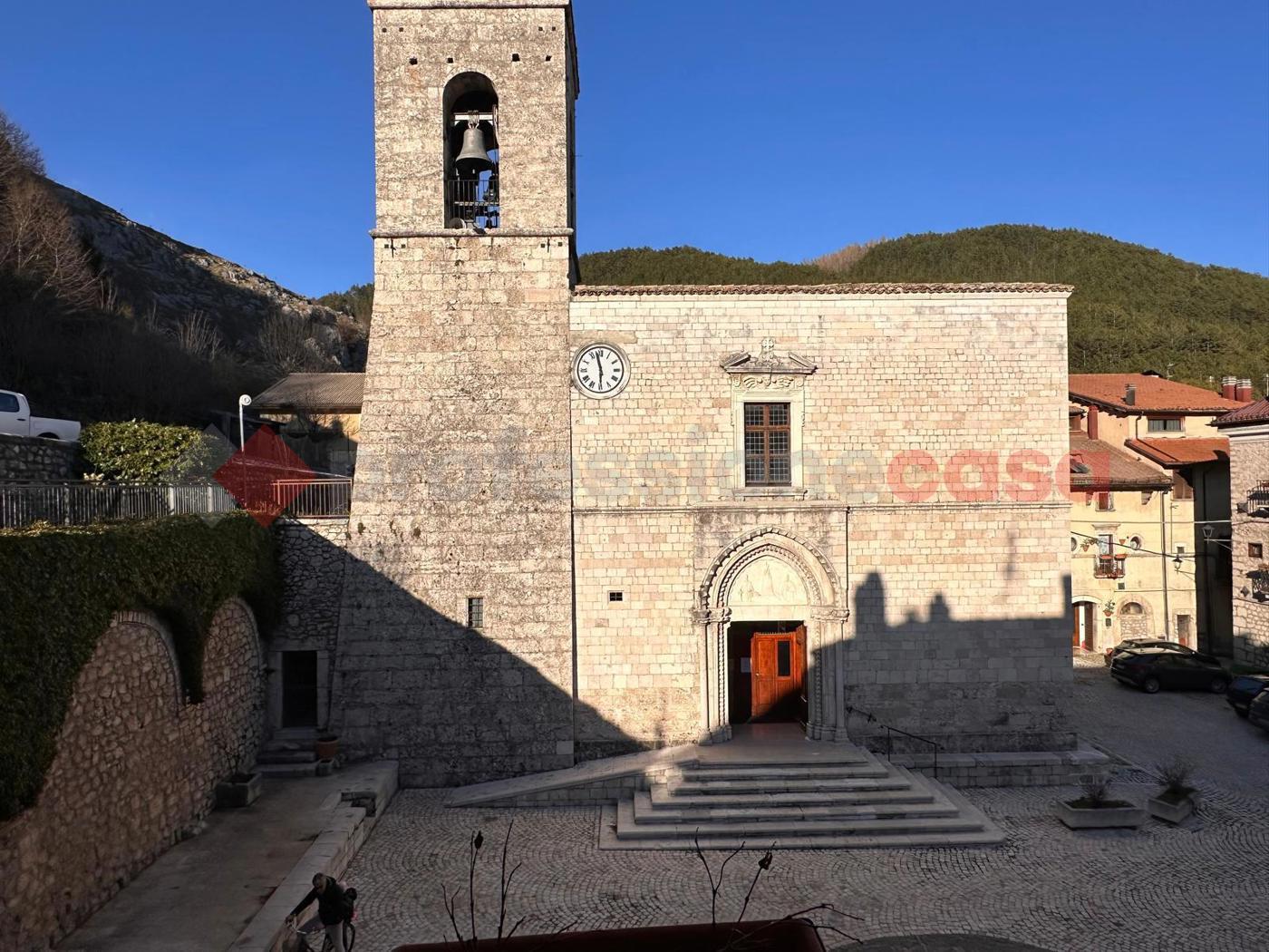 Trilocale in vendita a Pescasseroli