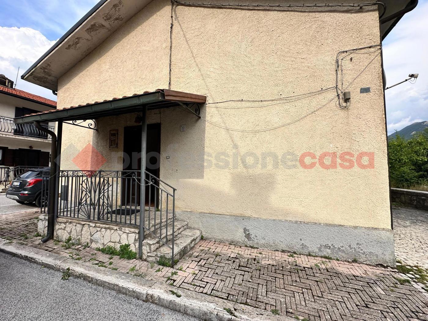 Casa indipendente in vendita a Pescasseroli