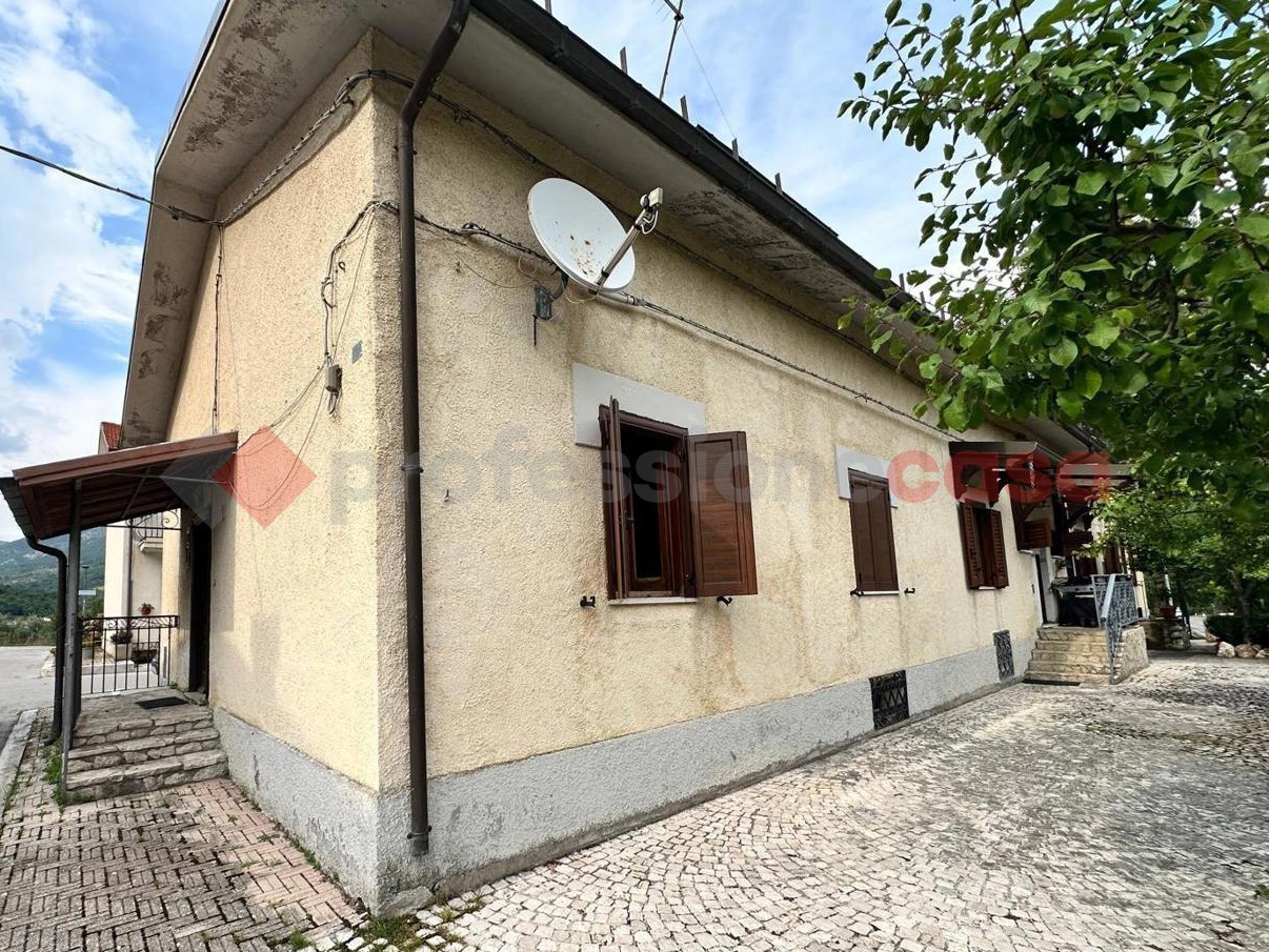 Casa indipendente in vendita a Pescasseroli