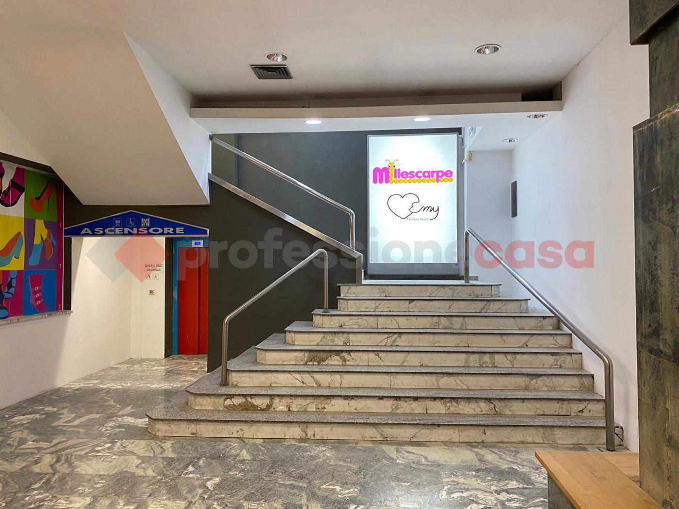 Negozio in affitto a Avezzano