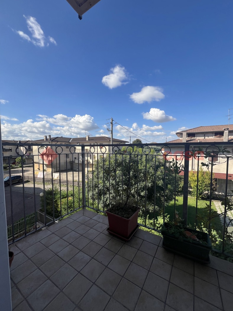 Quadrilocale con box a Salizzole