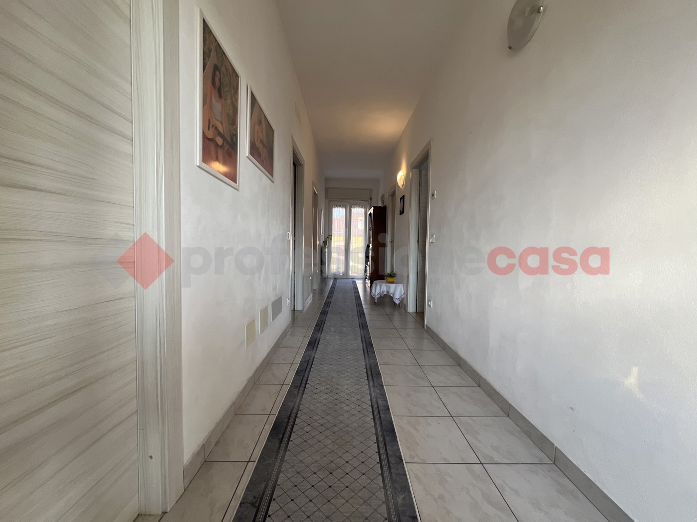 Appartamento con box a Verona