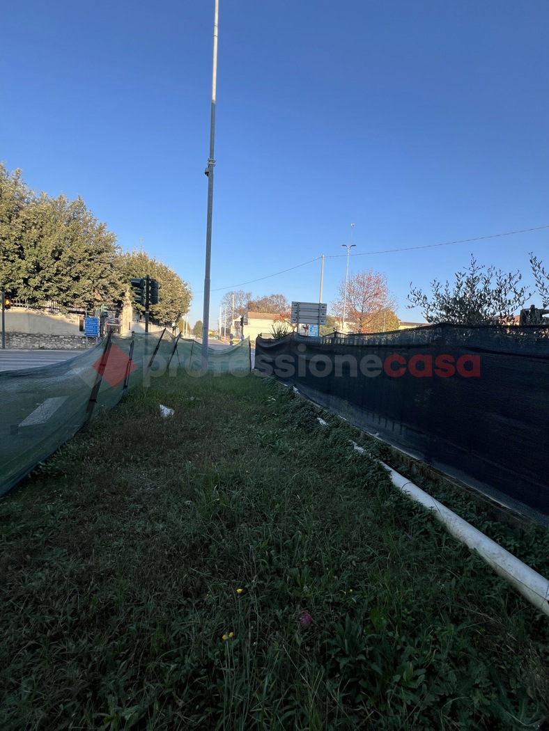 Monolocale con giardino a Oppeano