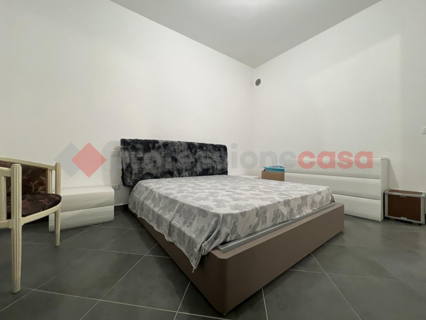 Quadrilocale con box a Bovolone