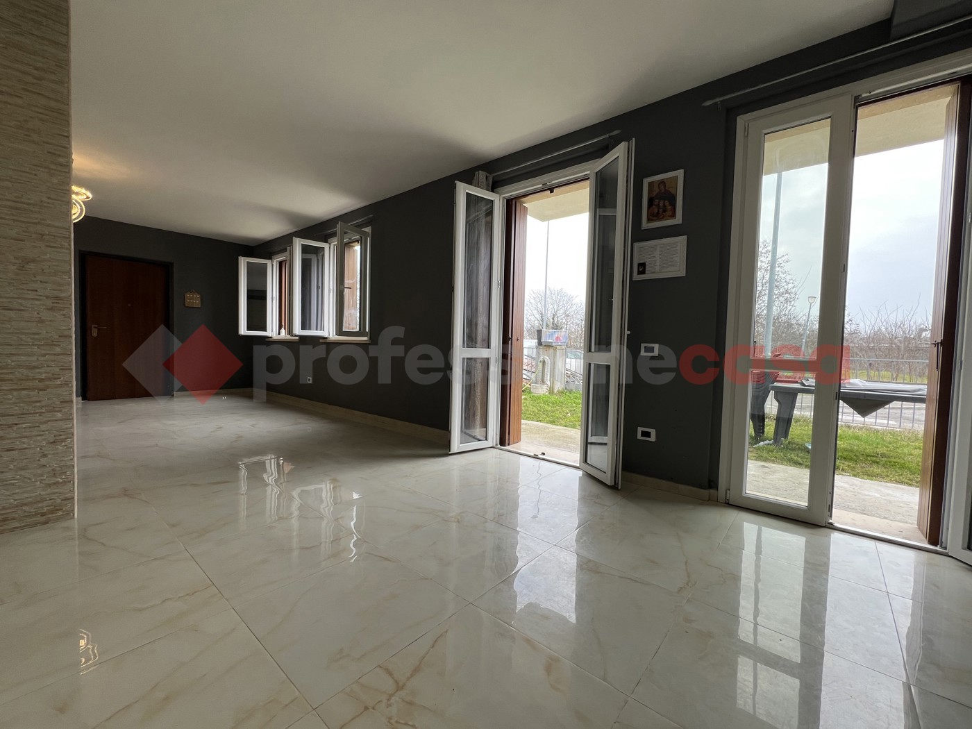 Villa con giardino a Oppeano