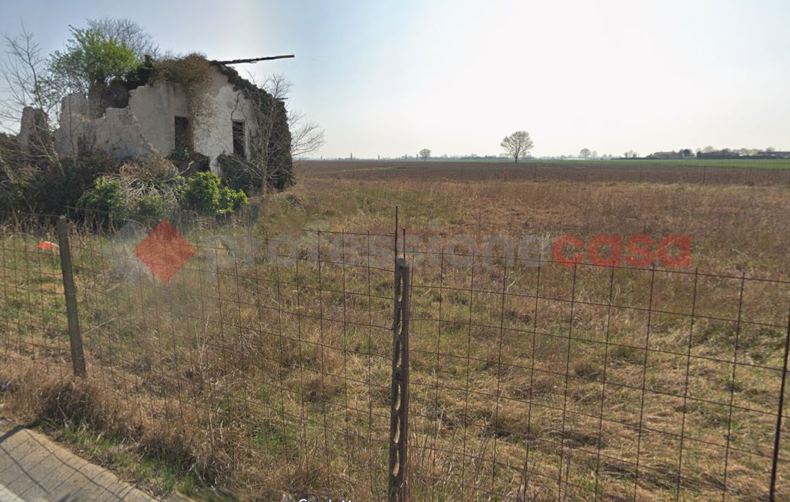 Rustico con giardino a Bovolone