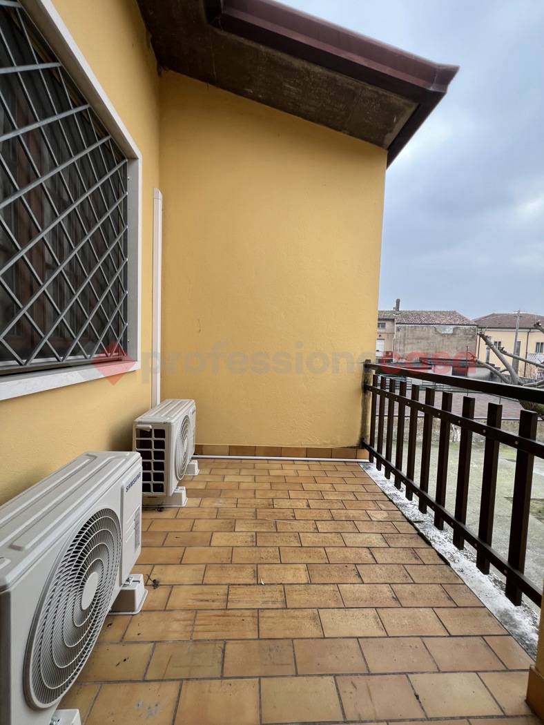 Casa indipendente in vendita a Isola Rizza