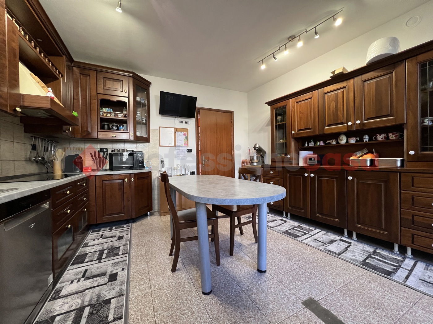 Appartamento con box doppio a Isola Rizza