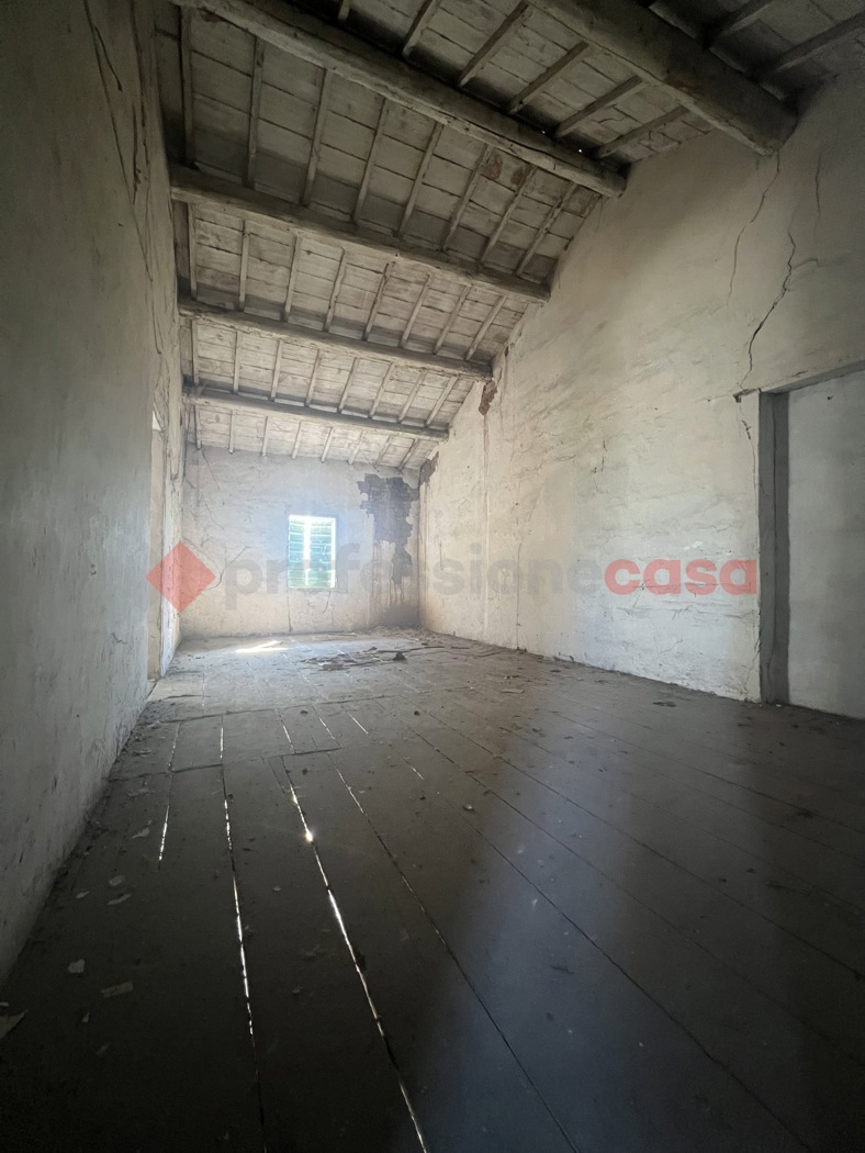 Casa indipendente da ristrutturare a Salizzole