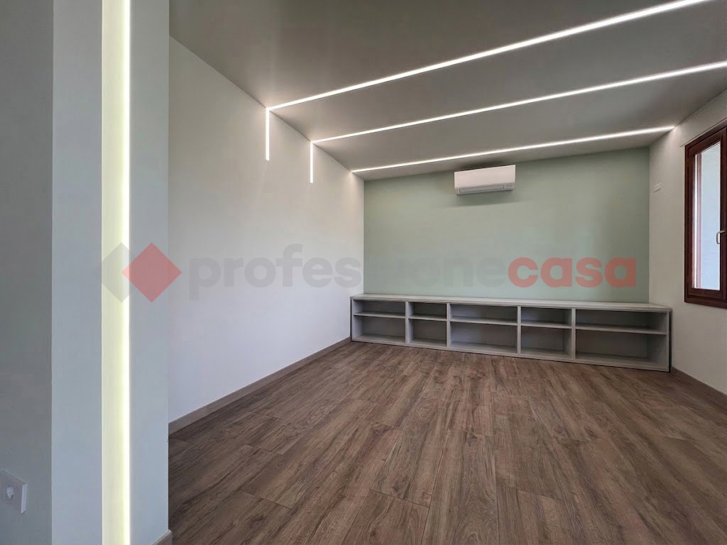 Trilocale con box doppio a Bovolone