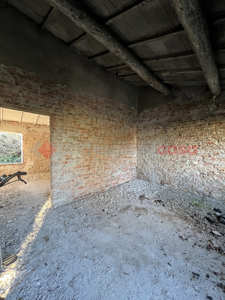 Rustico con giardino a Isola Rizza