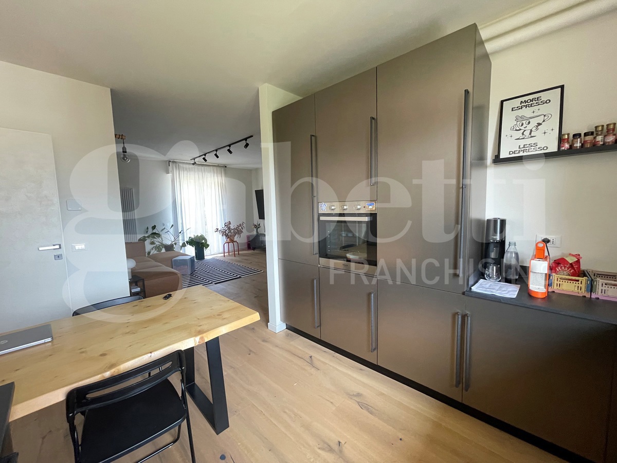 Quadrilocale con box a Nave