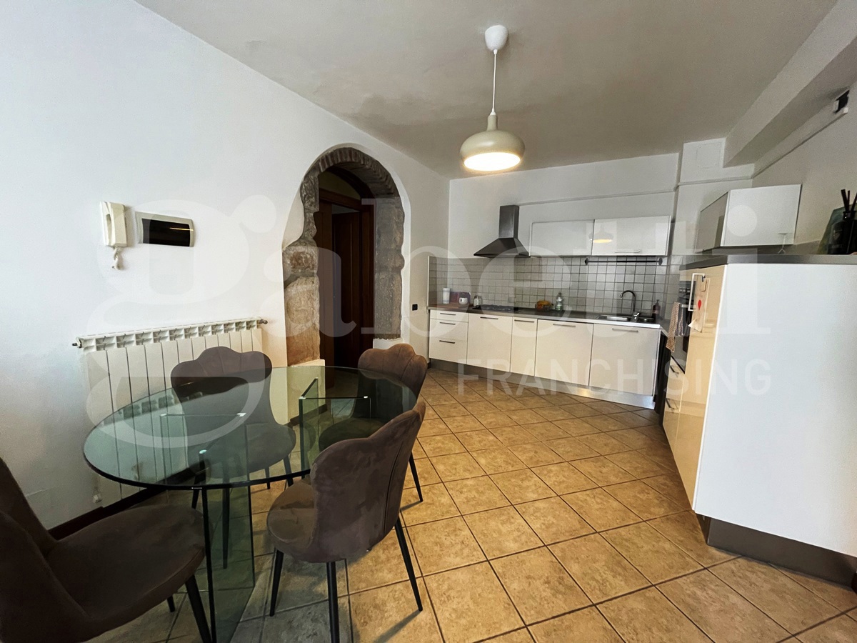 Trilocale arredato in affitto a Concesio