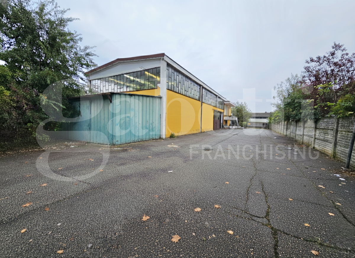 Capannone in vendita a Gussago