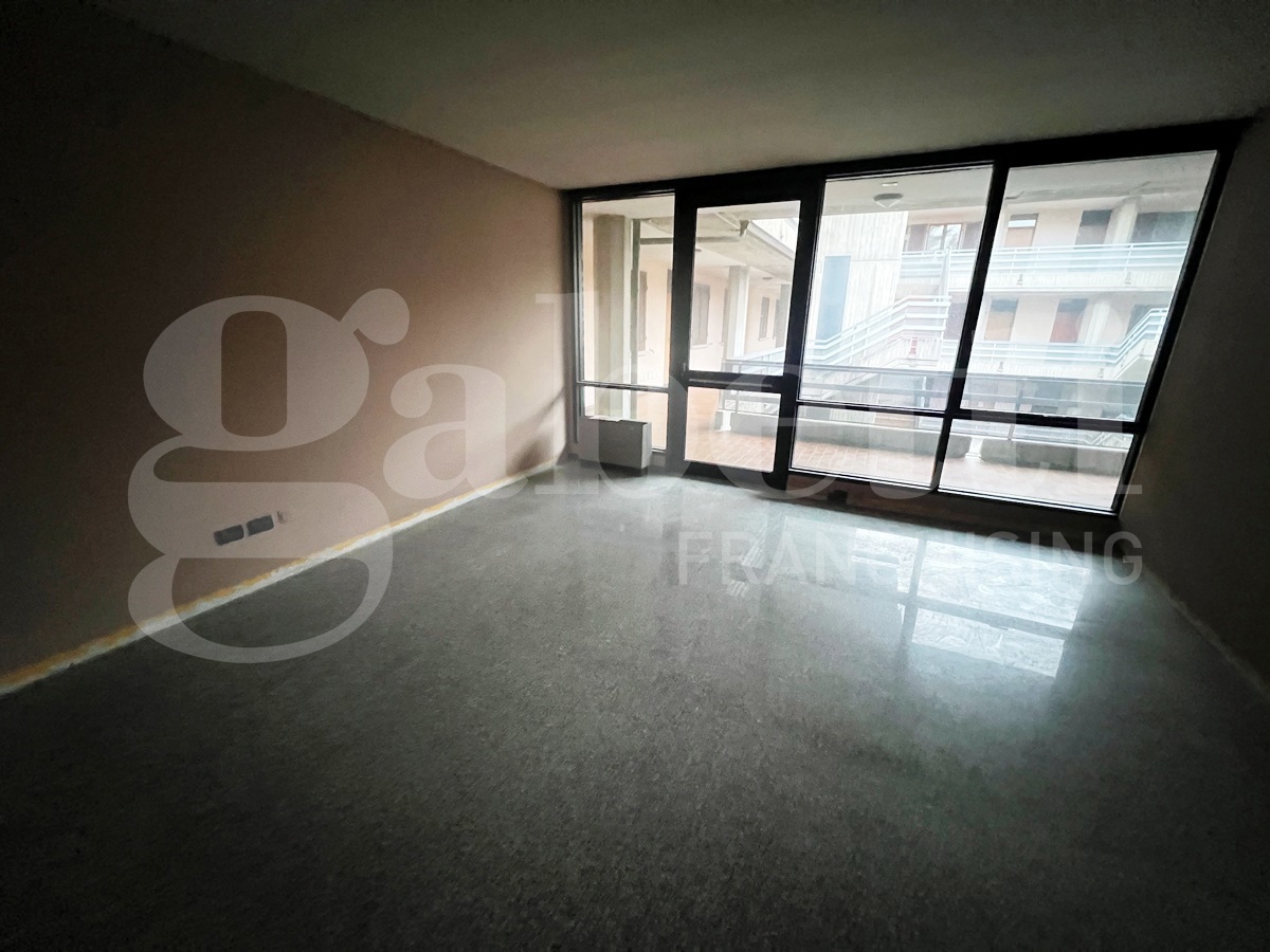 Ufficio con box a Coccaglio