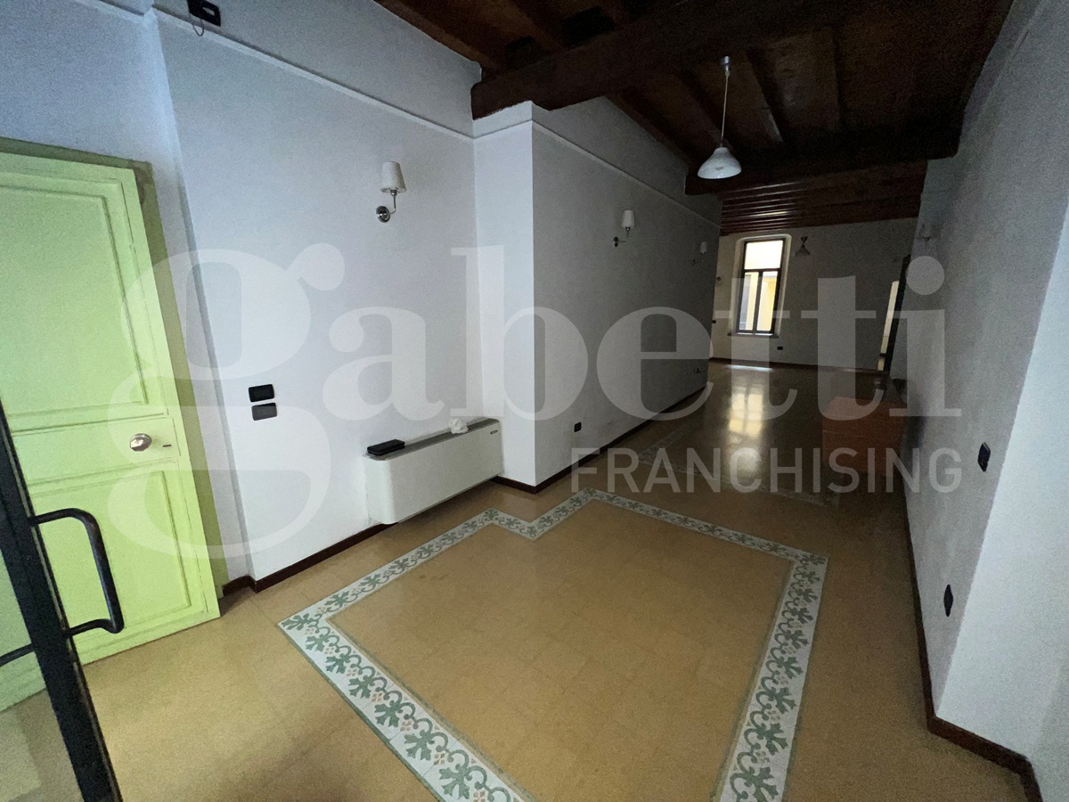 Negozio in affitto a Brescia