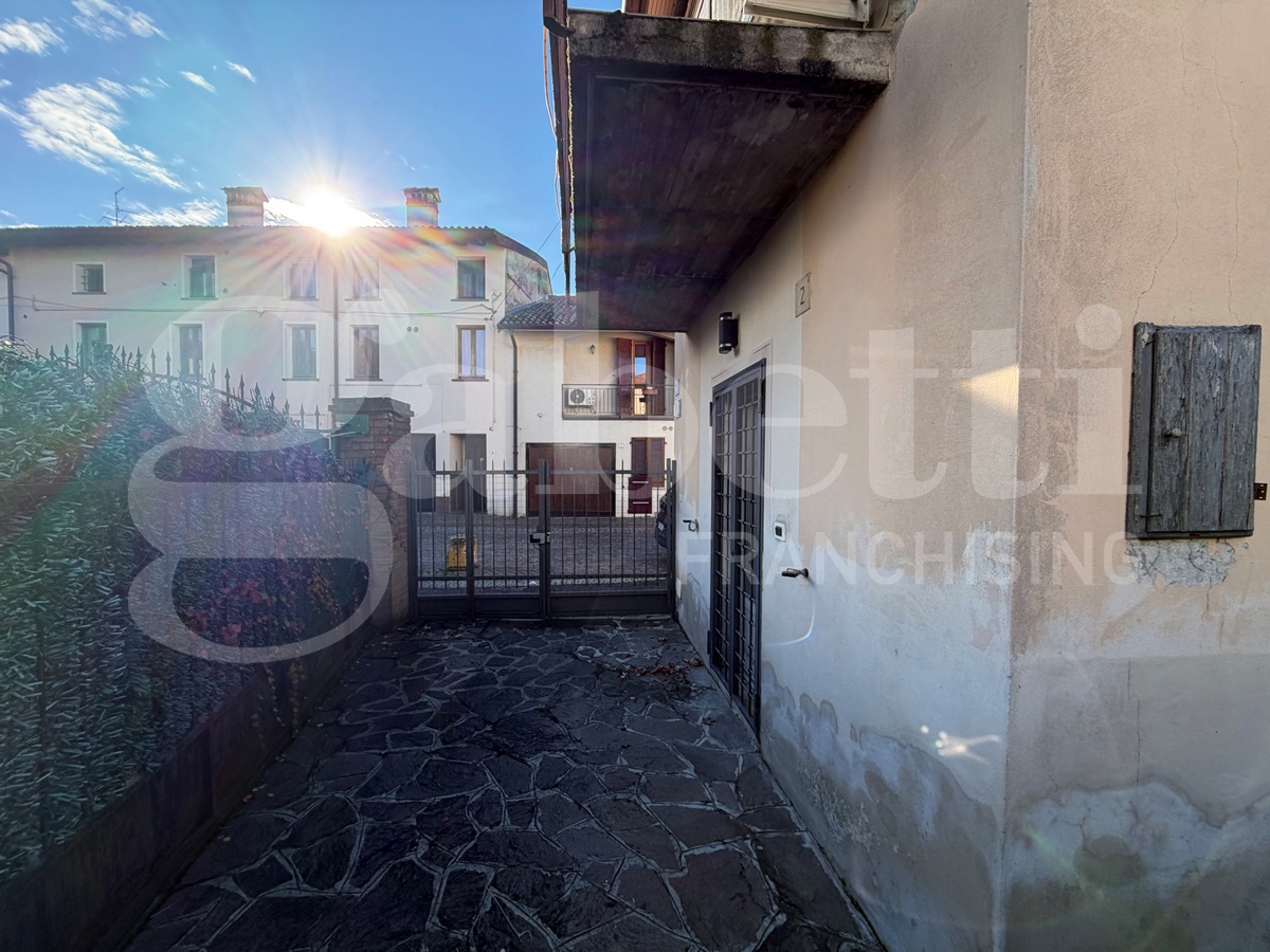 Villa con giardino a Torbole Casaglia