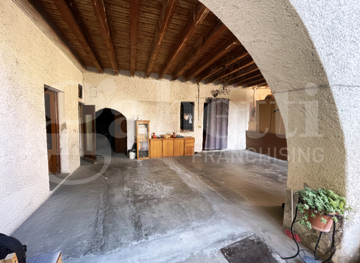 Stabile/Palazzo in vendita a Bovezzo