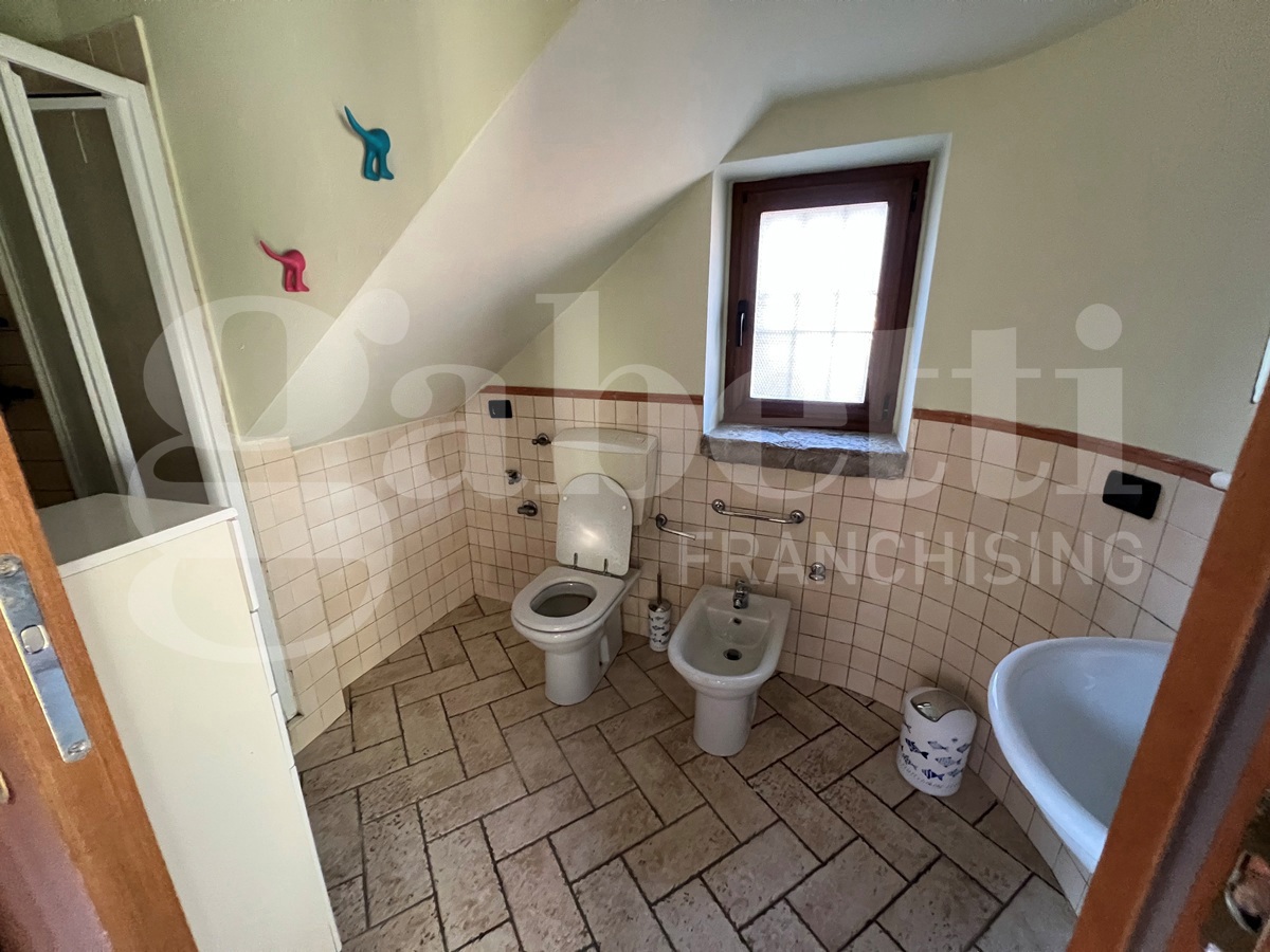 Bilocale arredato in affitto a Concesio