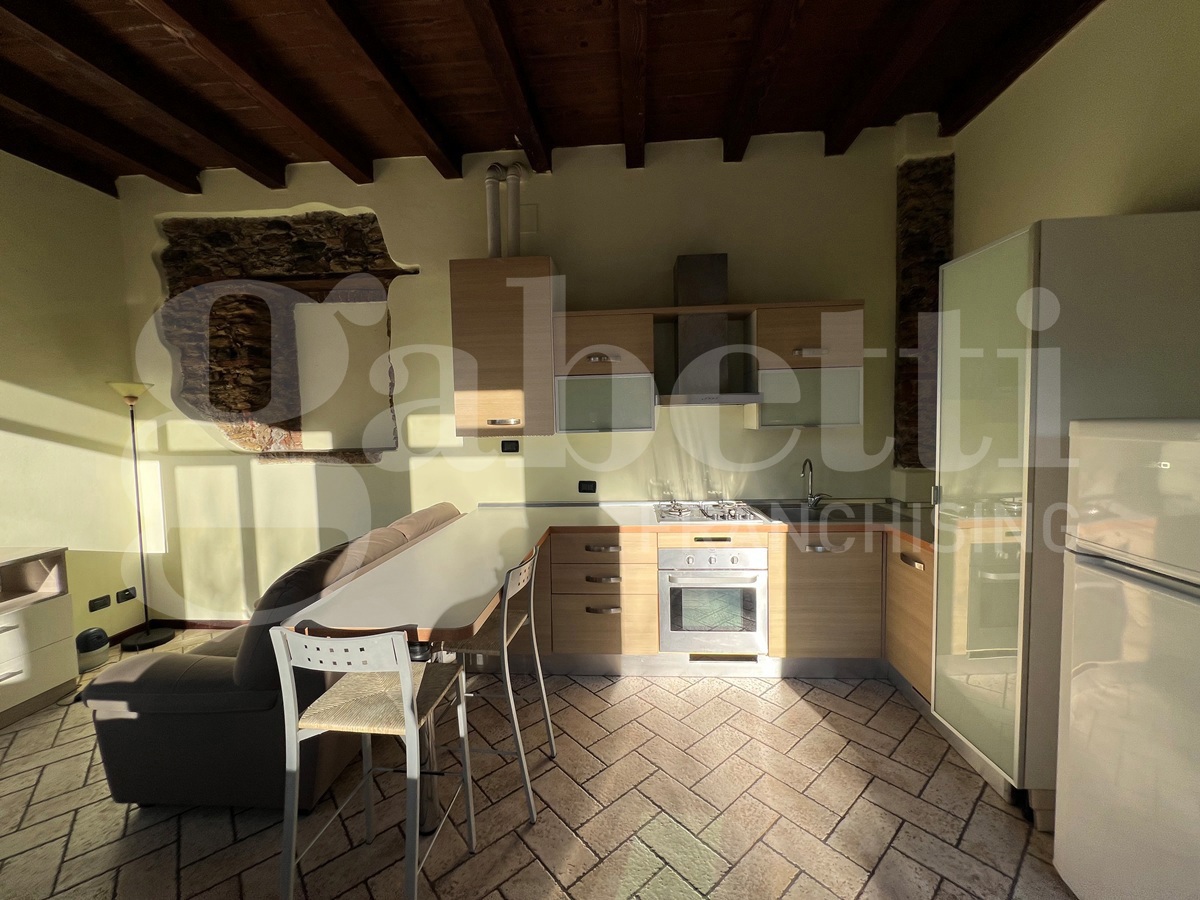 Bilocale arredato in affitto a Concesio