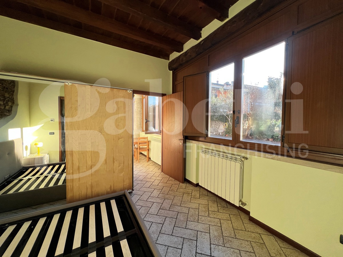 Bilocale arredato in affitto a Concesio