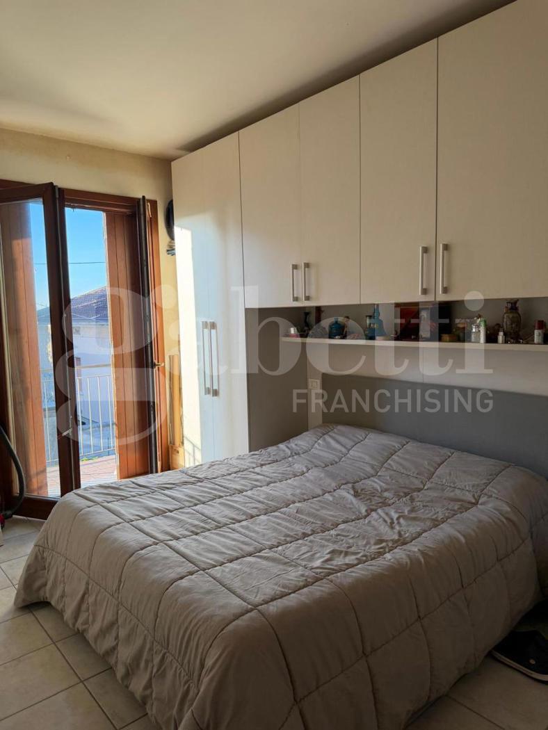 Bilocale con box a Rovato