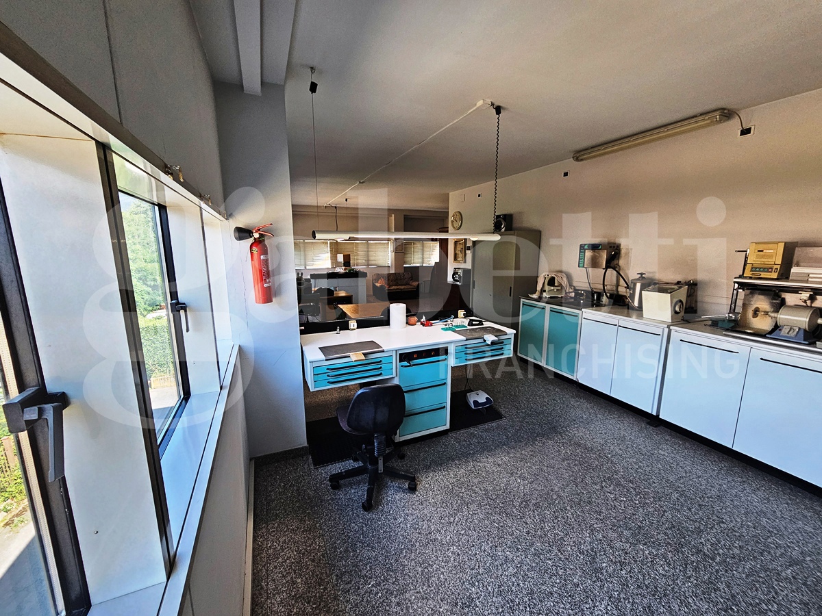 Ufficio in vendita a Concesio