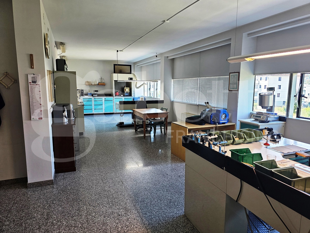 Ufficio in vendita a Concesio