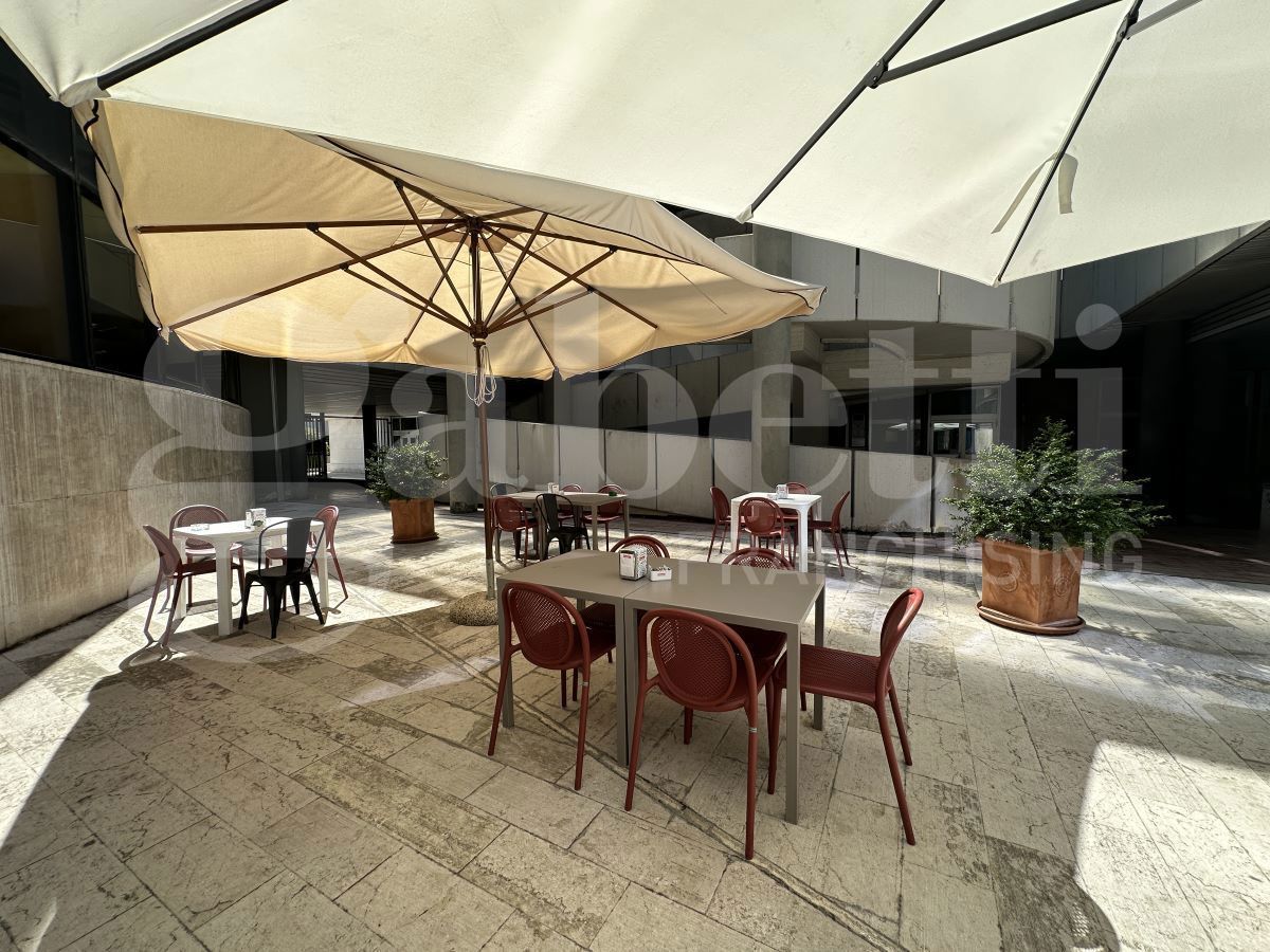 Attivit� commerciale Bar e tabacchi in vendita a Brescia